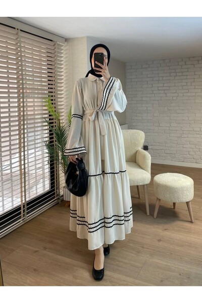 HİJABAYA Süzene κεντημένο φόρεμα με σπαστά μανίκια και φούστα