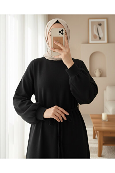 Modamorfo Μακρύ χτενισμένο βαμβακερό φόρεμα με στρογγυλή λαιμόκοψη και ζώνη -Μαύρο