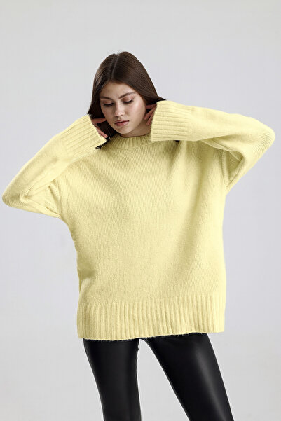 Butik Salaş - Oversize Yumuşacık Bisiklet Yaka Triko Kazak