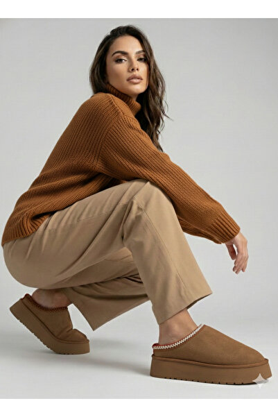 Oregon Shoes ® I Perth Uggyy Women's Embroidery Detailed Fur-Lined Slippers