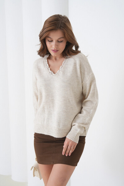 Park Karon سترة نسائية من الصوف بتفاصيل أنيقة ونسيج ناعم