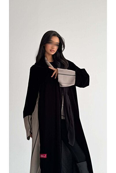 AYA mw1843 عباية مخمل مع اضافة تدخيلة الجاكار المطرز ليمنحك اطلالة راقية وعصرية