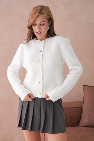 Park Karon Women's Crew Neck Button Detailed Soft Textured Fleece-Lined Knitwear Jacket