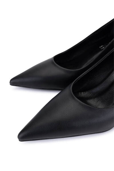 Tamer Tanca Kadın Suni Deri Siyah Deri Topuklu Ayakkabı