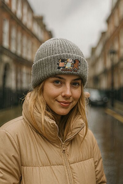 FELLMENS Beretă pentru femei, tricotată antracit, cu broderie animală