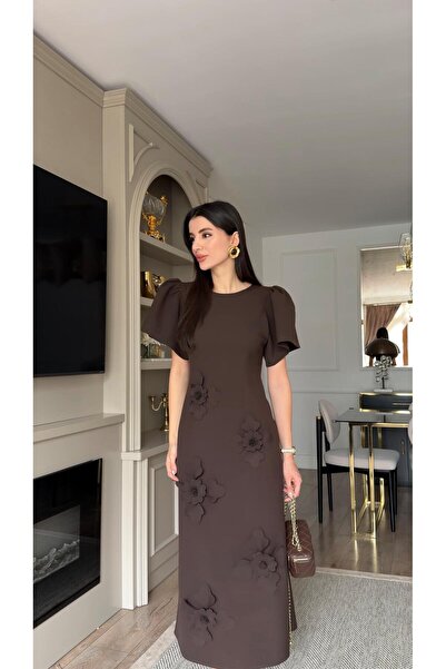 HAZELANNA فستان بني بتفاصيل زهرية