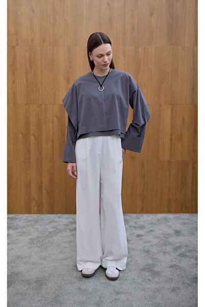 Birgül Bektaş Γκρι μπλούζα από ποπλίνα με αλλεργική πρόσωπο