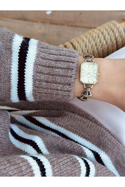 MERW ساعة يد نسائية من سلسلة كليا موديل جولد سيريز ذات اللون الأصفر العتيق وس...