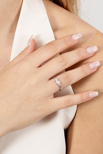 Söğütlü Silver 925 ayar gümüş yüzük rodyumlu oval kesim zirkon taşlı ayarlana...