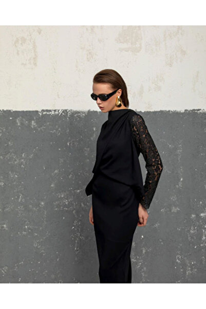KAMEYA Midi Black Dress with Lace Sleeve Detail