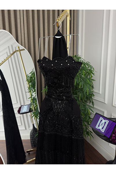 Generic Luxurious black evening dress with silver beadwork - elegant trim with a flowing chiffon shawl - classic elegance