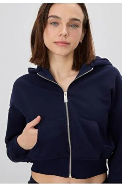 BUSEM Kadın Fermuarlu Kısa Hırka Lacivert