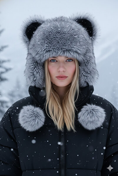Etoile Studio Sevimli Ayıcık Kulaklı Ushanka Şapka Ponpon Detaylı Kışlık Şapka