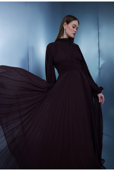 Birgül Bektaş Βραδινό φόρεμα με μανδύα Luna σε καφέ πικρό χρώμα