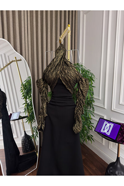 Generic Luxury Barbie evening dress in black and metallic gold - sparkly puff sleeves with an off-the-shoulder design