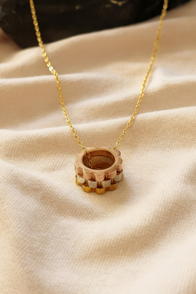 Z&T ACCESORIES قلادة بتصميم عجلة ثلاثية الحلقات قابلة للتعديل