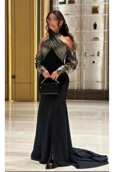 Generic Luxury Barbie evening dress in black and metallic gold - sparkly puff sleeves with an off-the-shoulder design