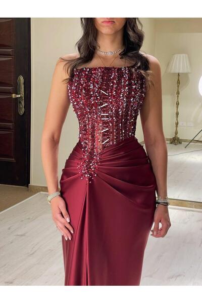 Generic Luxurious stretch taffeta evening dress with hand-beaded embroidery - strapless design with side draping - in an elegant burgundy color