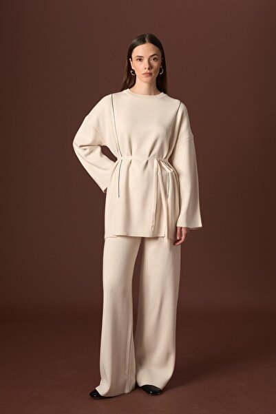 EBRA COLLECTİON Yırtmaçlı Basic Triko Çizgili Takım - Ekru