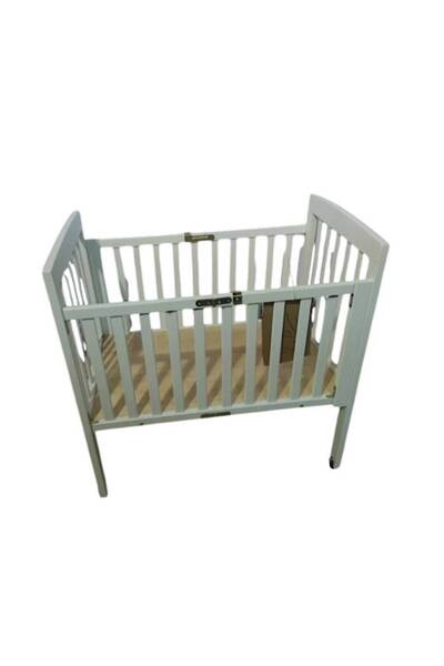 Dogel White wooden bed ‘LM-185