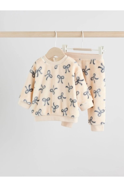 Next Baby طقم سترة وبنطلون من القطيفة الناعمة باللون الكريمي/الرمادي مطبوع