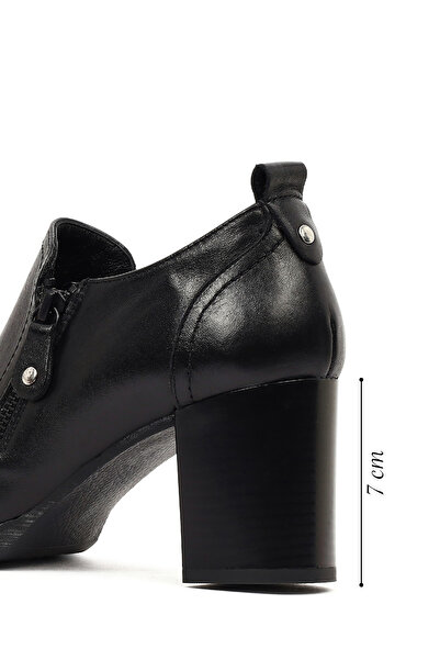 Derimod Γυναικείες δερμάτινες μπότες με χοντρό τακούνι σε μαύρο χρώμα 25AFD412618