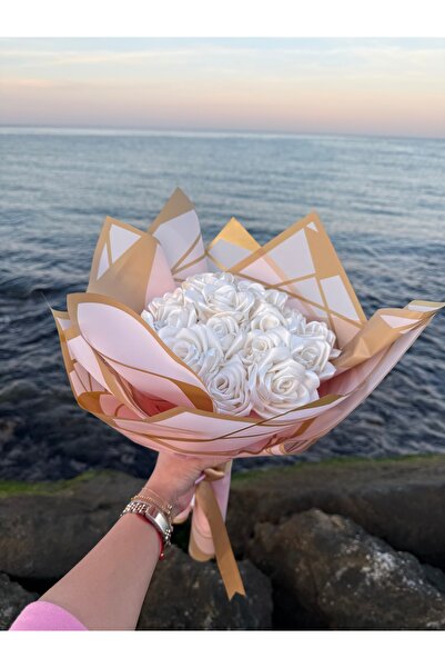 destiny flowers 16’li Beyaz Saten Gül Buketi – Solmayan Hediye -Özel Günler İçin