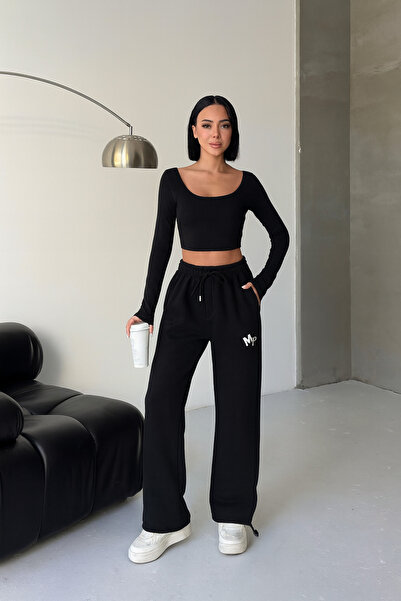 moda paketi Women's Sweatpants – Relaxed Fit, Jogger Pants with White Embroidery Detail