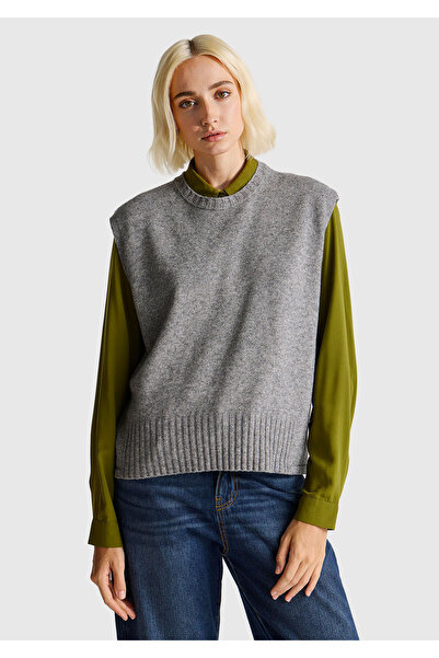 United Colors of Benetton Women's Gray Wool and Viscose Blend Crew Neck Sleeveless Sweater