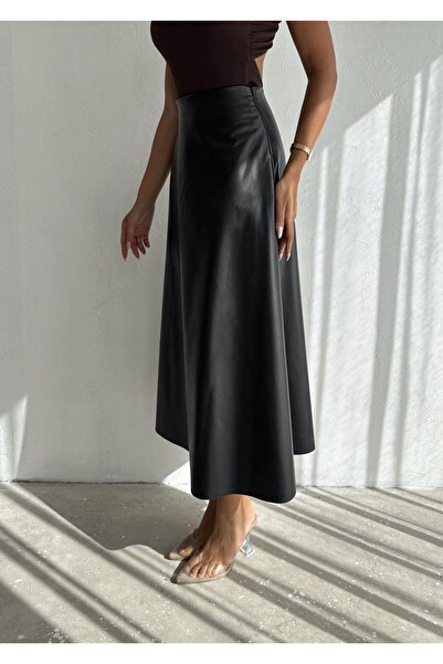 UNBOX Plum Leather Midi Skirt – Black