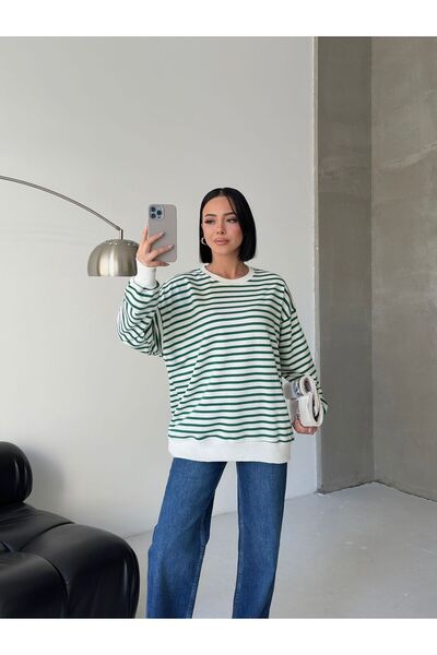 moda paketi Γυναικείο πράσινο ριγέ φούτερ oversized – Άνετο και κομψό casual στυλ