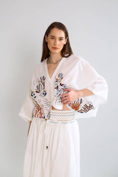 Nazen Giyim Embroidered V-Neck Ecru Women's Blouse M37049-2Y5