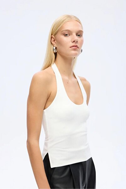 Quzu Kadın Sırt Dekolteli Halter Yaka Basic Bluz Ekru