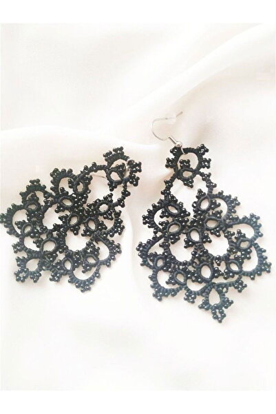 Ileanabiju Black tatting lace earrings, shuttle-made tatting jewelry