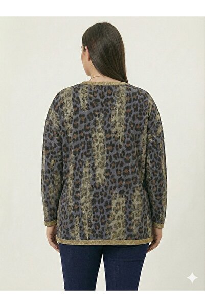 della moor Gray Italian Plus Size Leopard Print Blouse with Necklace, Sizes 42 - 48