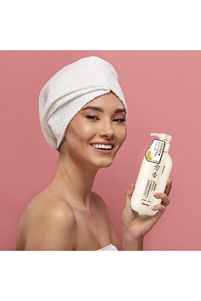 Sakura BUY1 GET 1 Free - Japanese Shampoo - Natural Amino Acid - 300ml