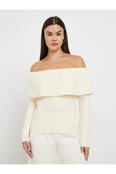 Styli Women Off White Ribbed Off Shoulder Neck Top