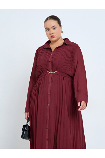 Styli Plus Size Burgundy Pleated Collared Maxi Dress