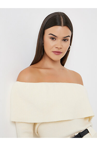Styli Women Off White Ribbed Off Shoulder Neck Top