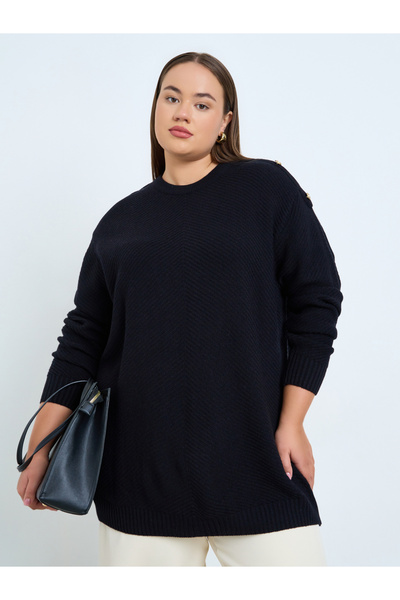 Styli Plus Size Longline Knit Sweater with Button Detail