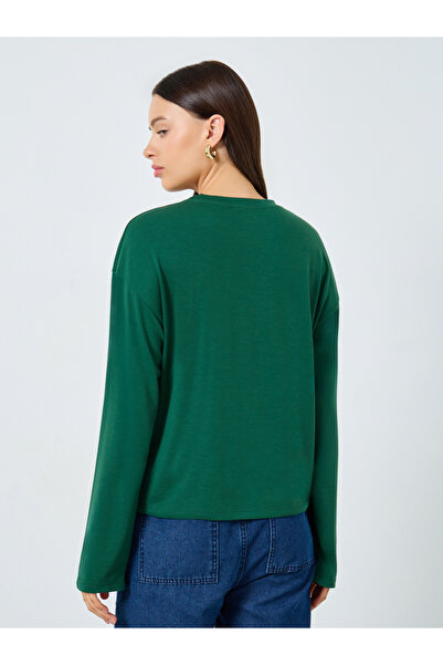 Styli Green Oversized Long Sleeve Side Slit T-Shirt