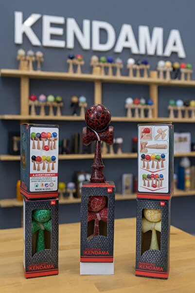 Inovius Kendama din lemn , Cutie, diverse culori - DKEND3026