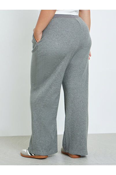 Styli Plus Size Grey Ribbed Relaxed Fit Joggers