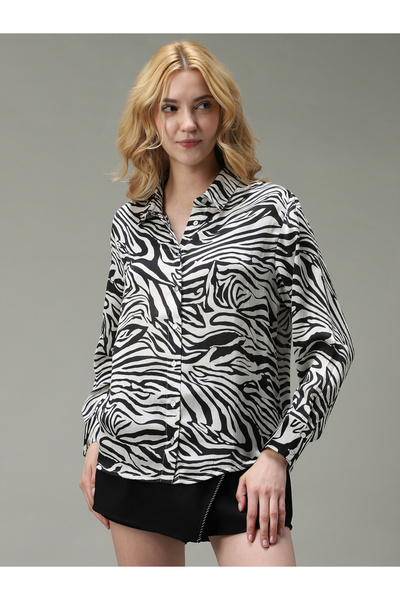 Outzidr By Styli Black Animal Print Satin Shirt