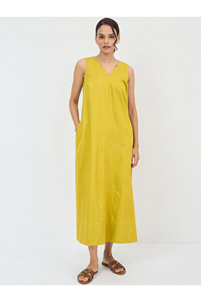 Styli Mustard Yellow Sleeveless A-Line Maxi Dress