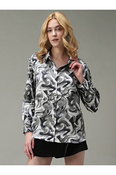 Outzidr By Styli Grey Printed Satin Shirt