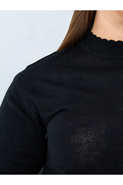 Styli Plus Size Slim Fit High Neck Sweater