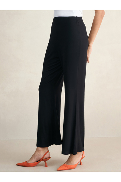 Femmella By Styli Black Knit Flared Pants