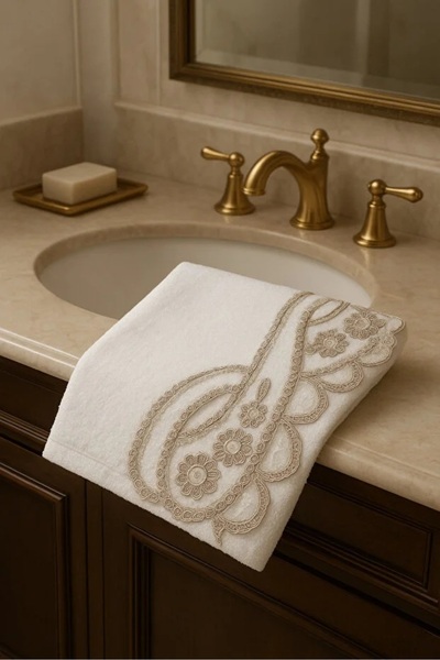 Modares Store منشفة يد تيامو كريمية مخملية للاستخدام اليومي 50×90