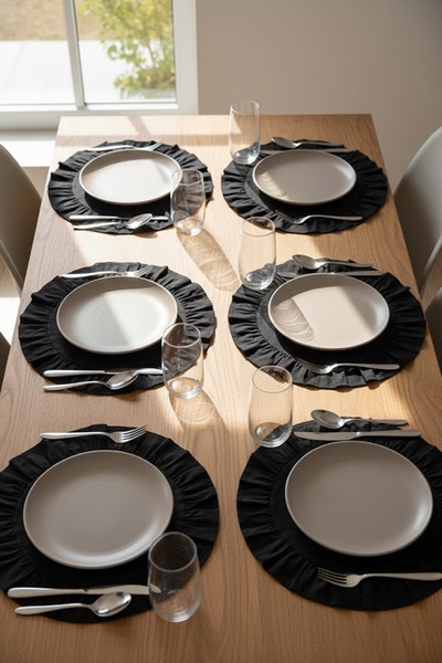 YUNUSOĞLU HOME Black Cotton Ruffled Placemats Set of 6 American Style 33 cm Diameter Placemats Set of 6